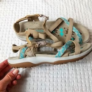 Skechers Outdoor Hike Strappy Buckle Aztec Sandals